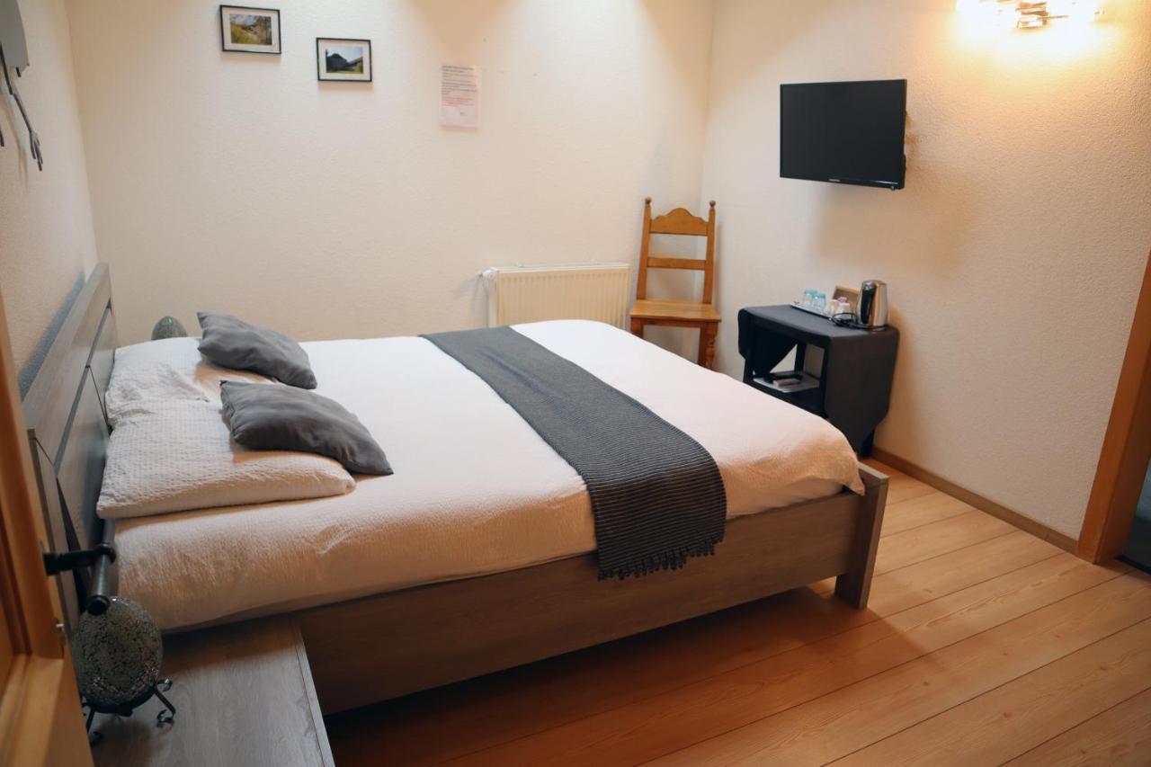 Gruyere Rooms Gruyeres Kültér fotó