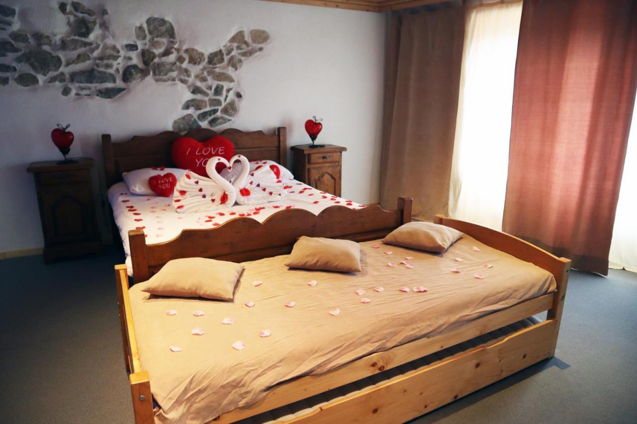 Gruyere Rooms Gruyeres Kültér fotó